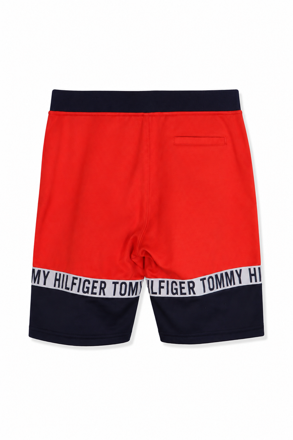 Tommy Hilfiger detail