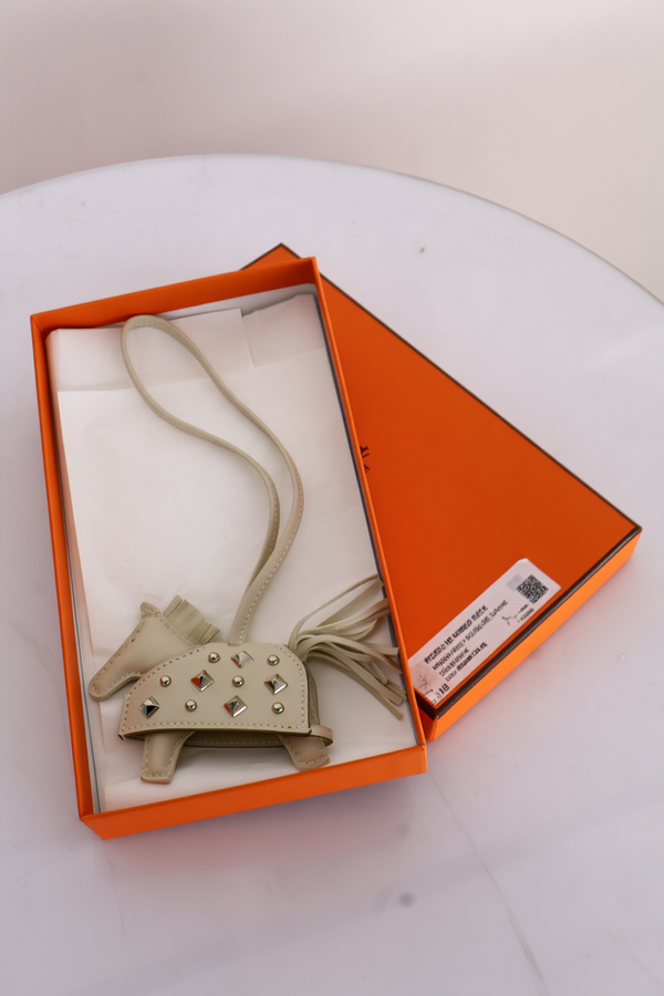 Hermès detail